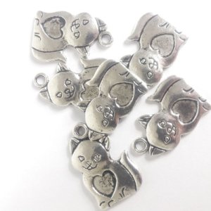 cat charm #3