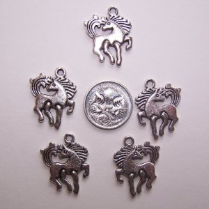 horse charm #1