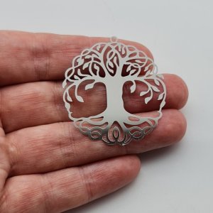 Tree of Life Filigree Charm #6. Charms and pendants for making suncatchers, jewelry and crafts.